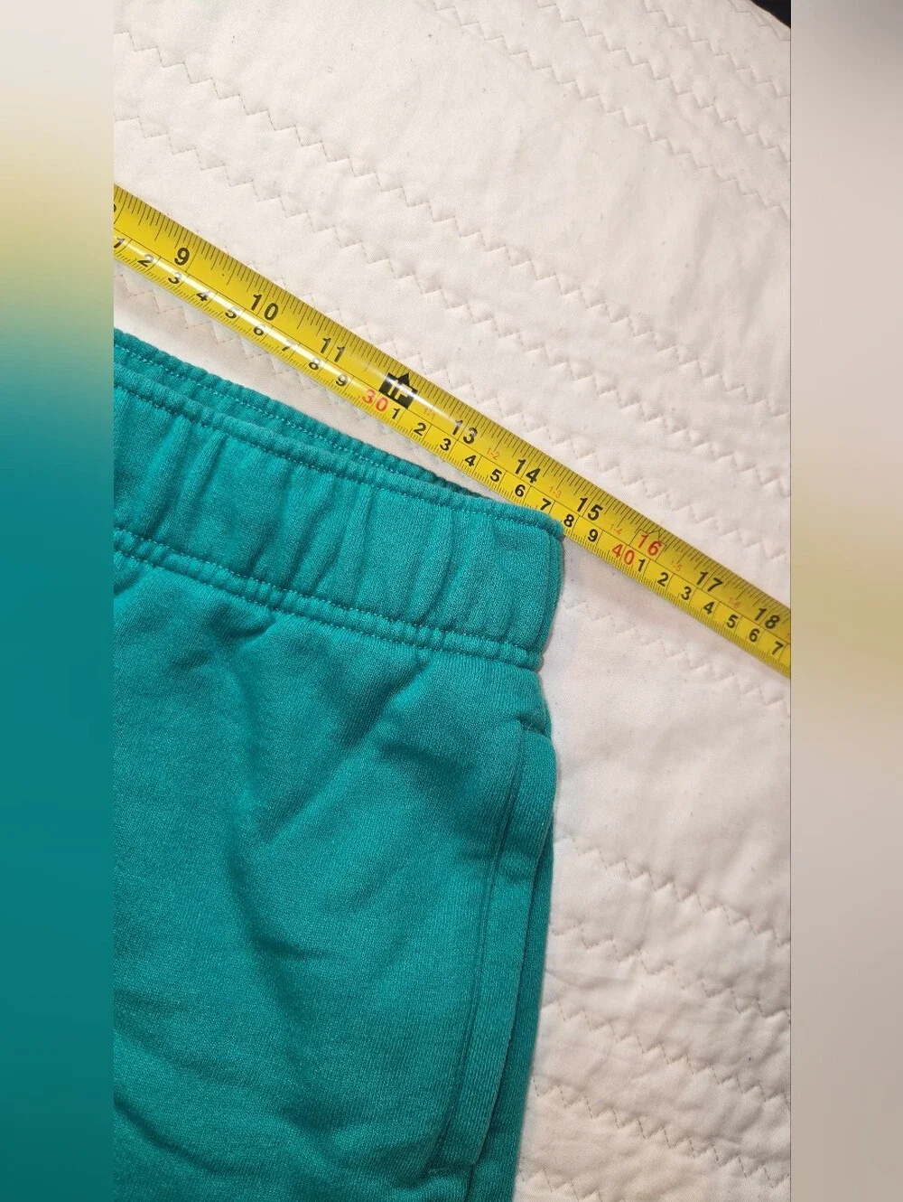 ALO Yoga l Green High-Rise Athletic Lounge Shorts